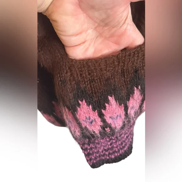 100% Baby Alpaca wool Cardigan – Made in Bolivia - Picture 3 of 5